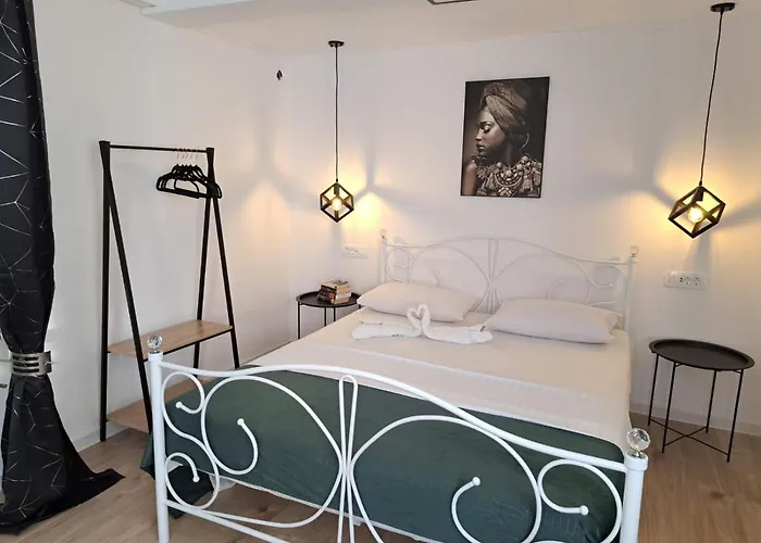Studio Apartman Maris