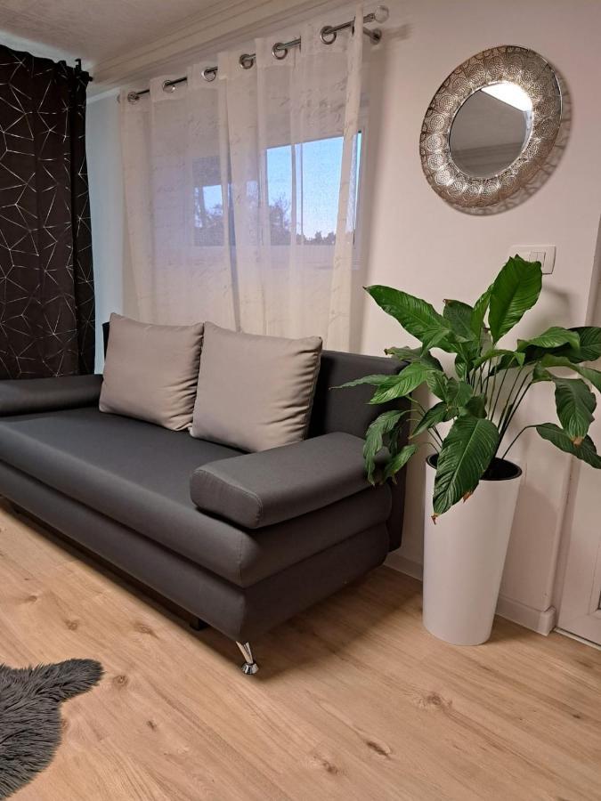 Studio Apartman Maris Apartment